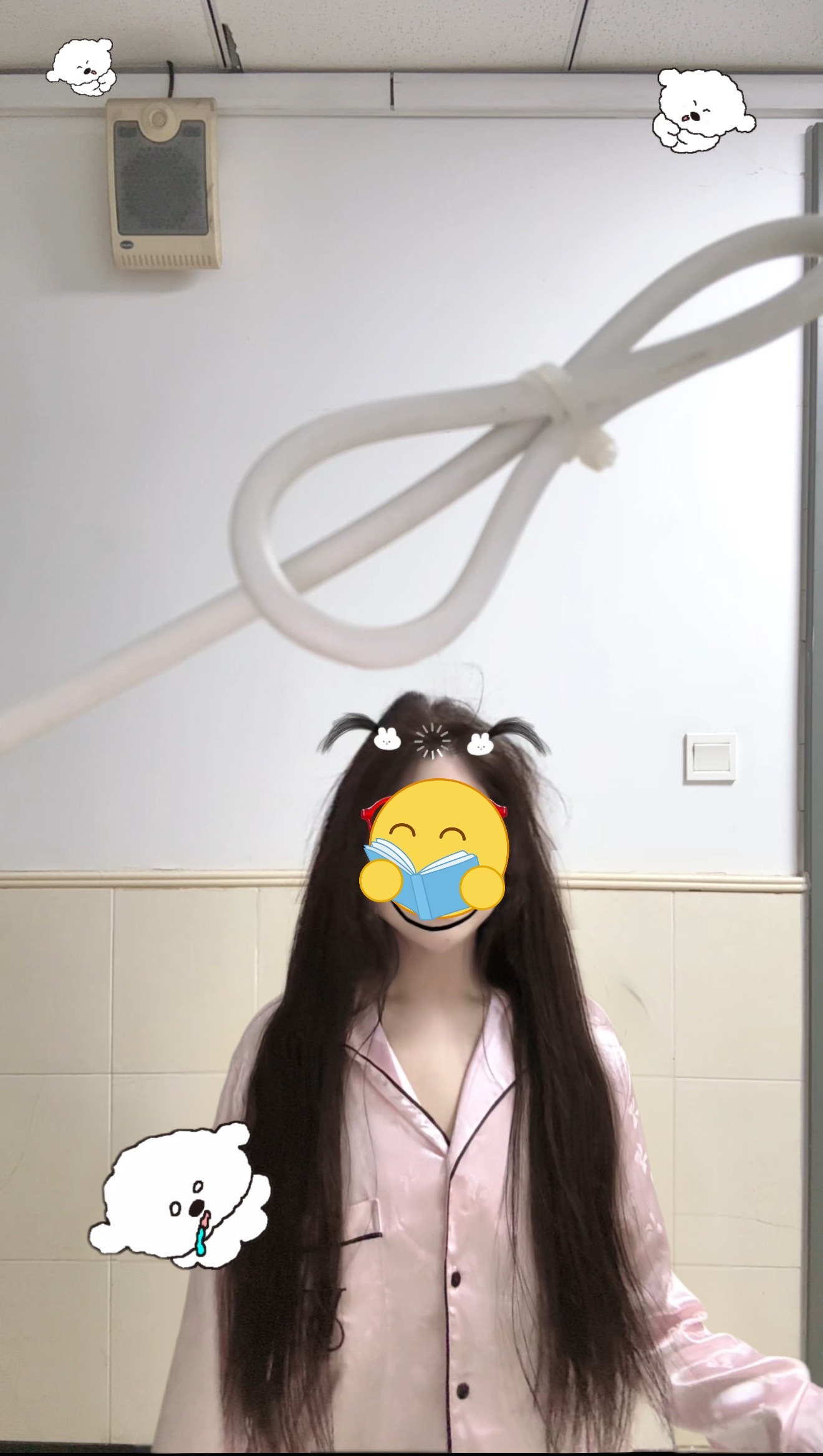 有些人天天喜欢隐身换号来看我 那让你们欣赏欣赏我的超绝芒果特效和新睡衣吧 看完了