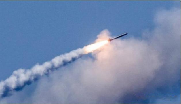 俄罗斯发射六枚6 枚巡航导弹，4 枚被击落；发射16 架无人机，有10架被击落。