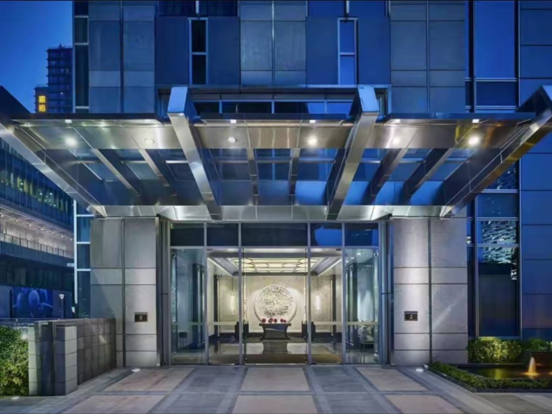 哈登要在广州丽思卡尔顿酒店住四天，附近的可以去蹲。哈登中国行 ​​​