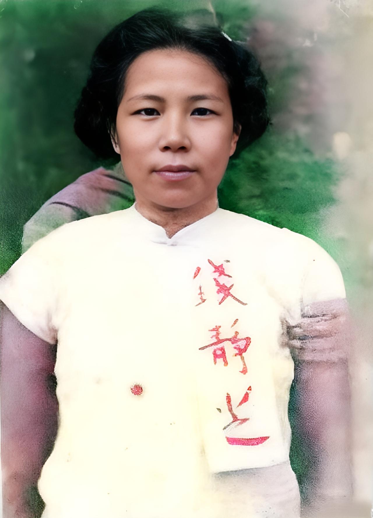 1950年，地下党钱静芝在台北马场町刑场英勇就义，年仅32岁。面对死亡时，钱静芝