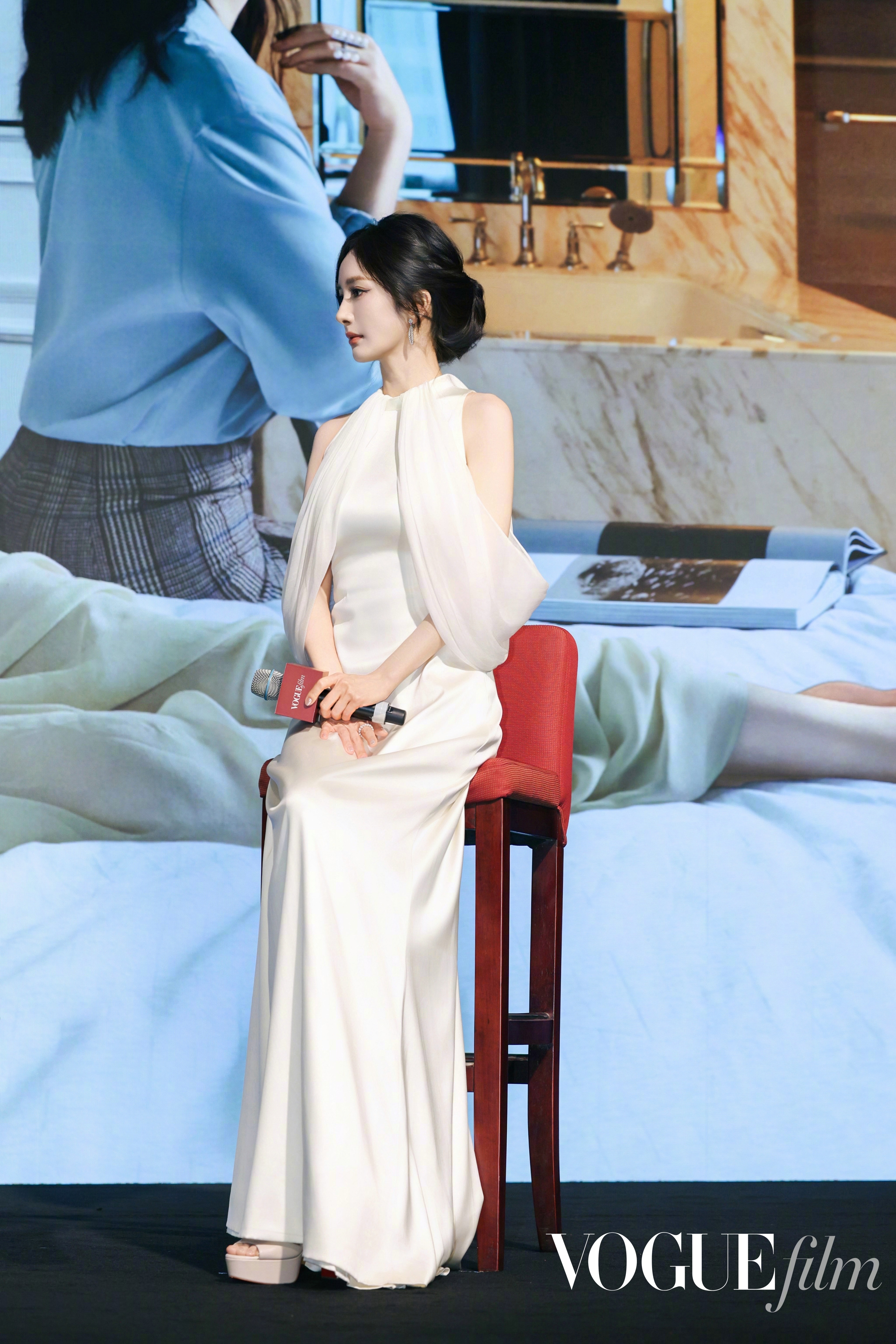 在复制粘贴的时代，你是手写的诗