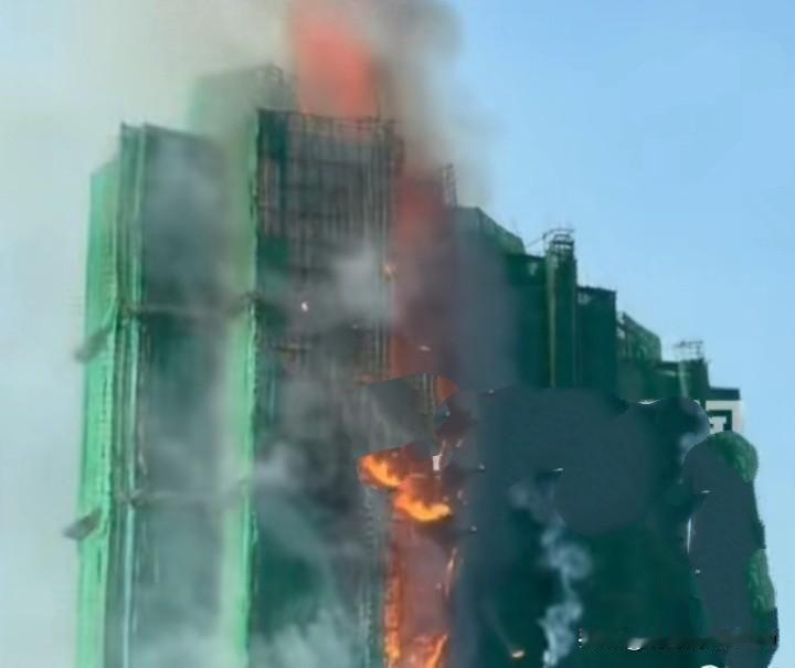 香港火灾，遇难人数已升至128人

根据港媒报道最新消息，11月26日香港大埔区