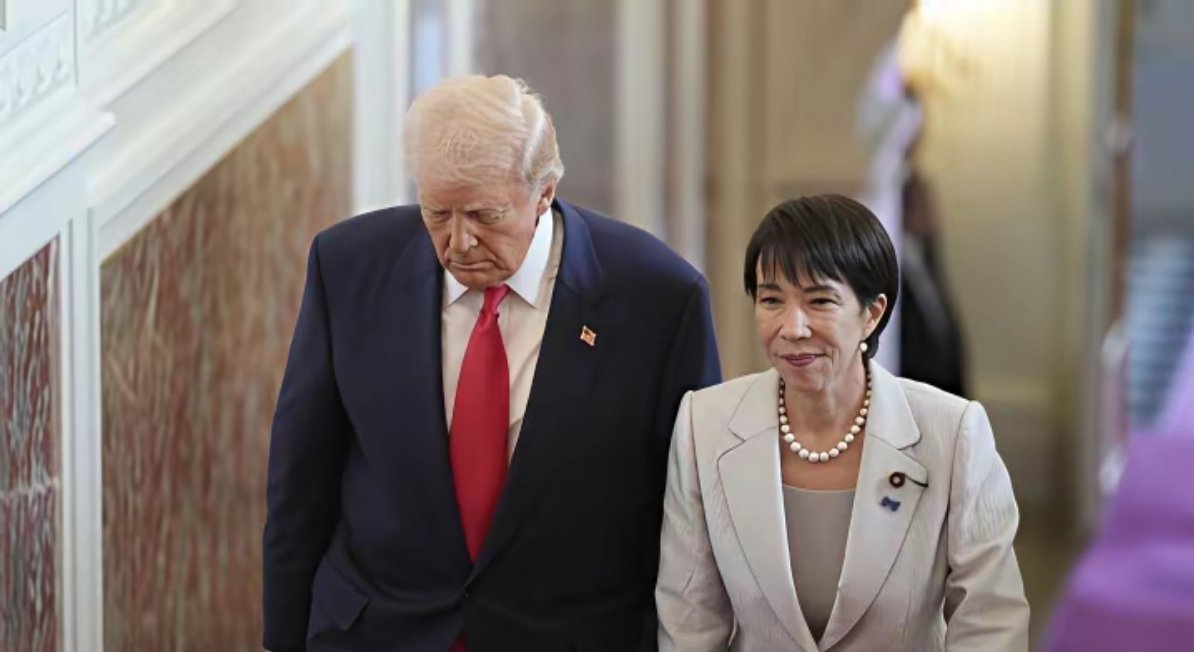 日本这头首相，一点没选错，简直就是国家的形象代言人。 