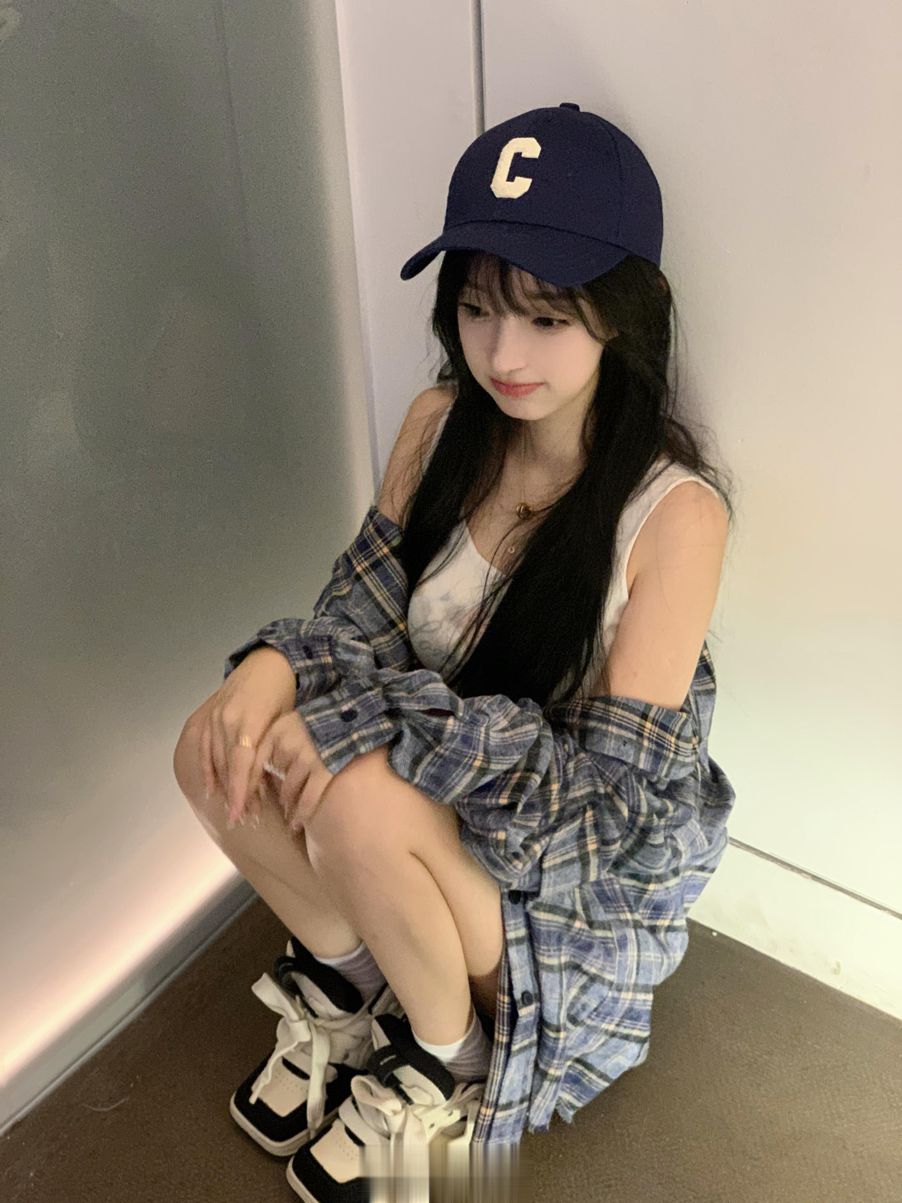 酷girl!!!!!!!!!粗线一下准备当个帅气小女孩来迷倒你们惹嘿嘿嘿✌🏻 