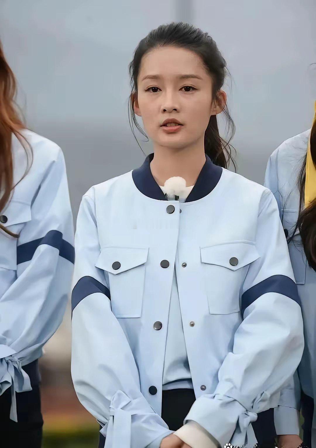 这里面颜值最高的应该是李沁最性感的应该是林志玲最不懂事的应该就是baby 