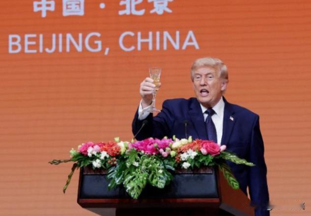 当着中国的面，特朗普作了一个重大决定！

5月14日晚，中方在人民大会堂为特朗普