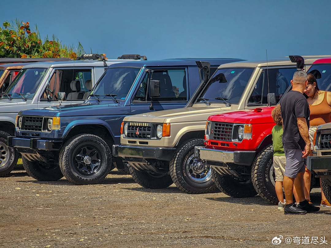 帕杰罗  Pajero MK1 Teampajeropajerominipaje