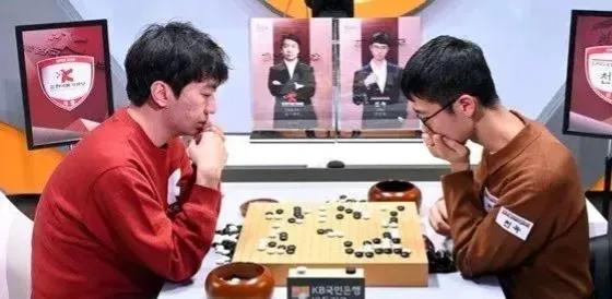 首秀登场韩国联赛~

廖元赫两度开劫完胜朴总
党毅飞三步失误大败卞哥



韩国