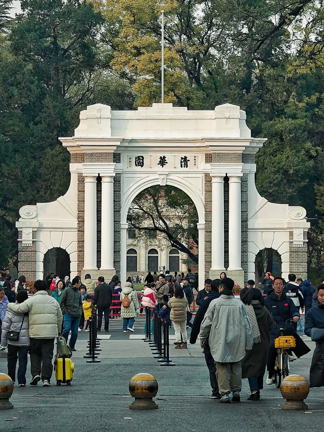 淡季也难约的清华大学，我进来啦！
