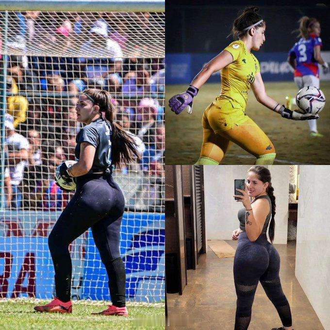 巴拉圭门将罗哈斯说自己在秘鲁被歧视：他们看我的眼神充满厌恶，就因为我是高个金发+