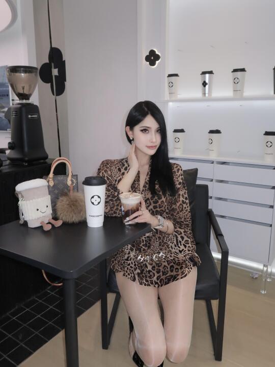 绝了啊啊啊！！这一杯我真的狠狠心动了！！ 🐆