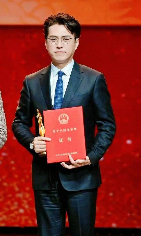 实力歌手唱歌就是不一样，图片己编辑