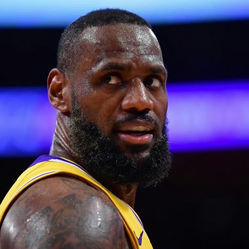 不要忽略41岁的詹姆斯比赛影响，在上一场14中13之后，在迈阿密他打出一个三双。