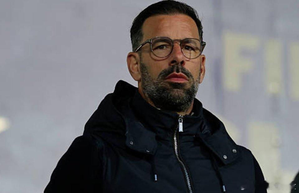 ℹ️今晚伯恩利vs曼联赛事聚焦，前红魔球员埃文斯、U21主教练比尼恩，以及青训教