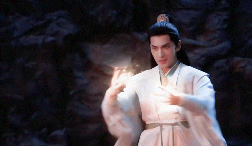 杨洋这几集真的演爽了 看杨洋演的韩立，简直让人无法自拔，打戏场面真是爽爆了，每个