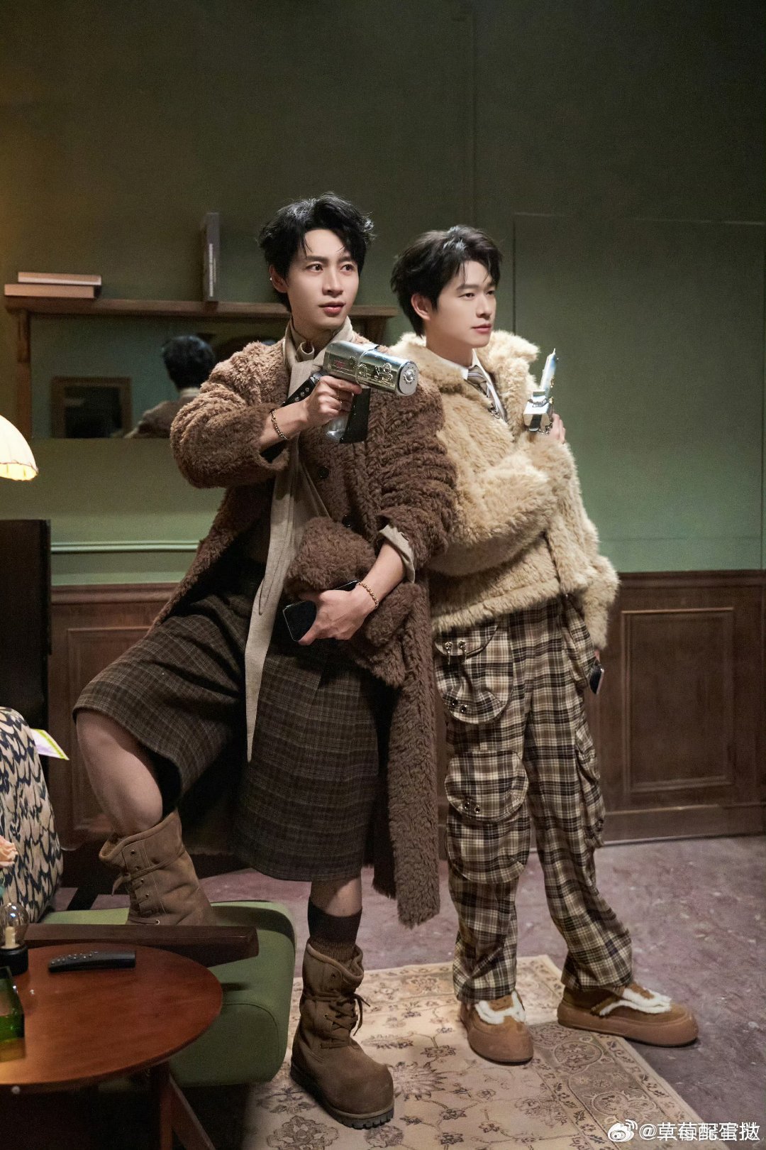 大侦探惊变七日大侦探 悬疑浓度爆表！《前任们的恋爱》录制现场突发命案，异怪闯入打