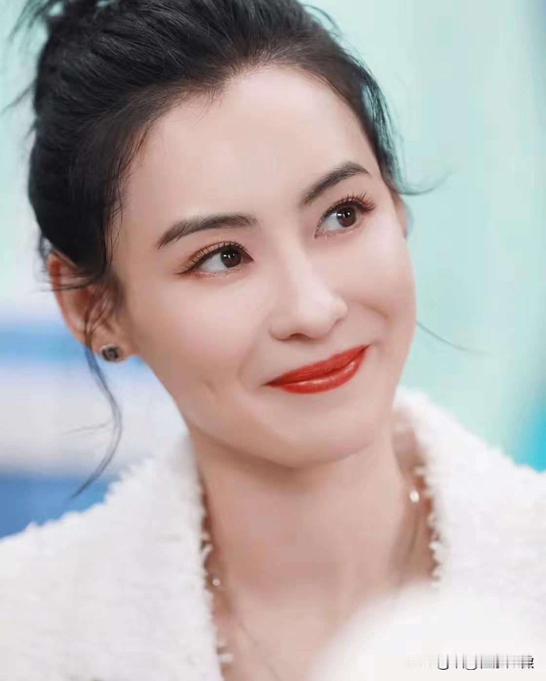谢贤的话应验了，他曾经说过，张柏芝是一位好妈妈。在谢贤永远离开后的几小时内，张柏