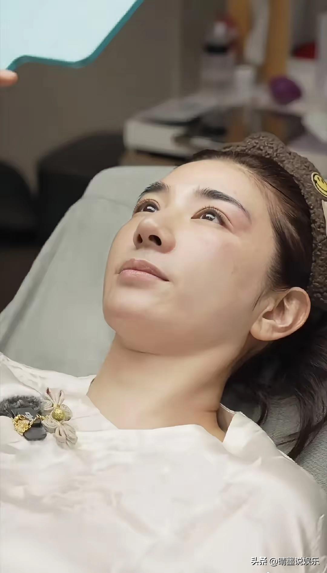 黄奕这是什么奇葩操作，
医美是特别值得宣扬的一件事吗？
公开晒自己去香港医美的视