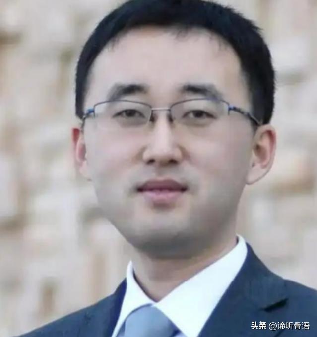 “中国活该被日军欺辱”、“郑州大暴雨是报应！”2020年，清华高材生李睿说出如此