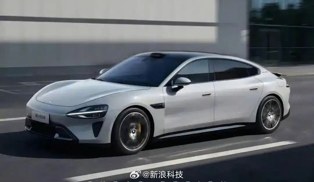 小米三款新车齐曝光小米三款新车曝光，分别是定位家庭出行的 YU9主打极致性能的 