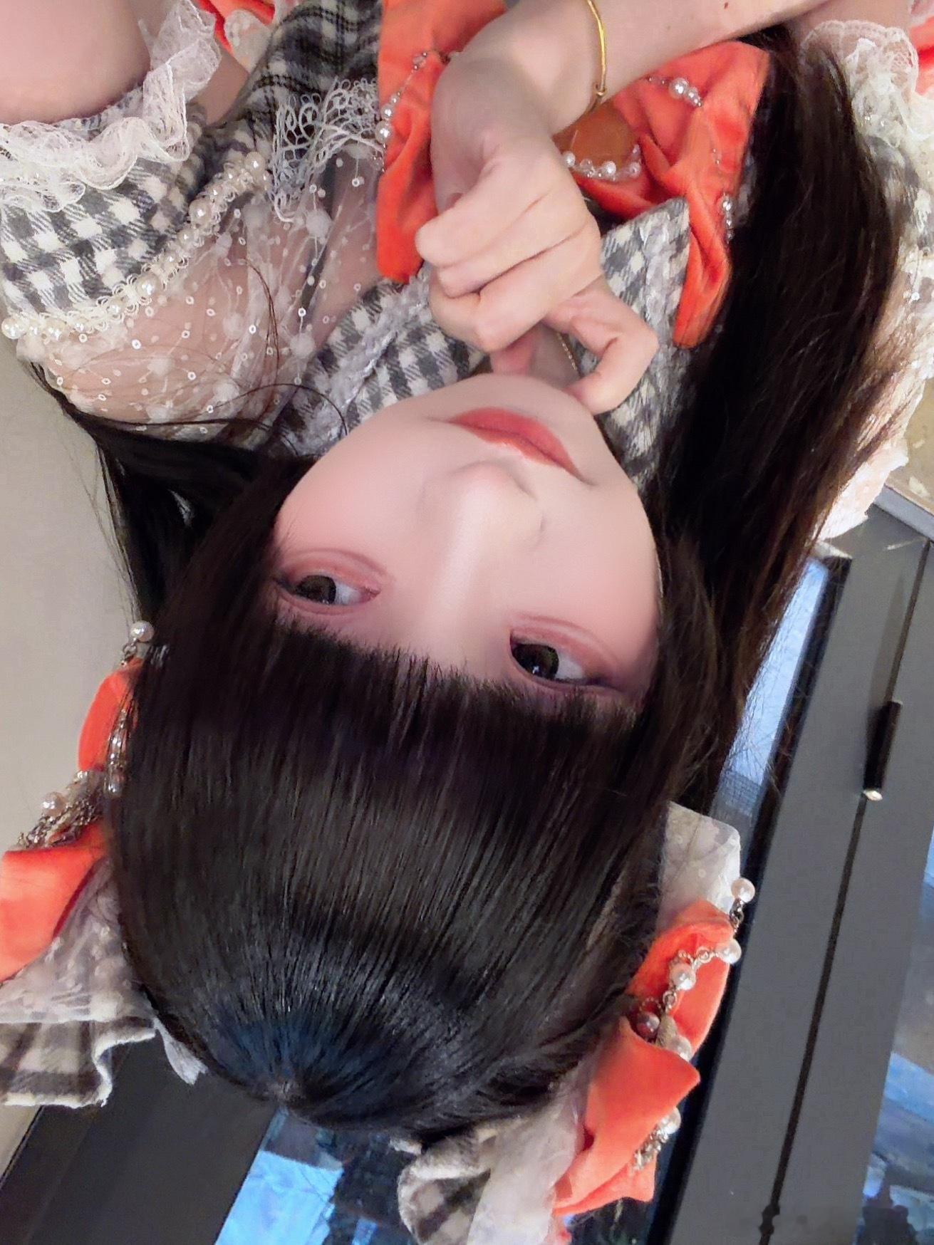 周一好好忧伤好混沌好惆怅好无力好。困 
