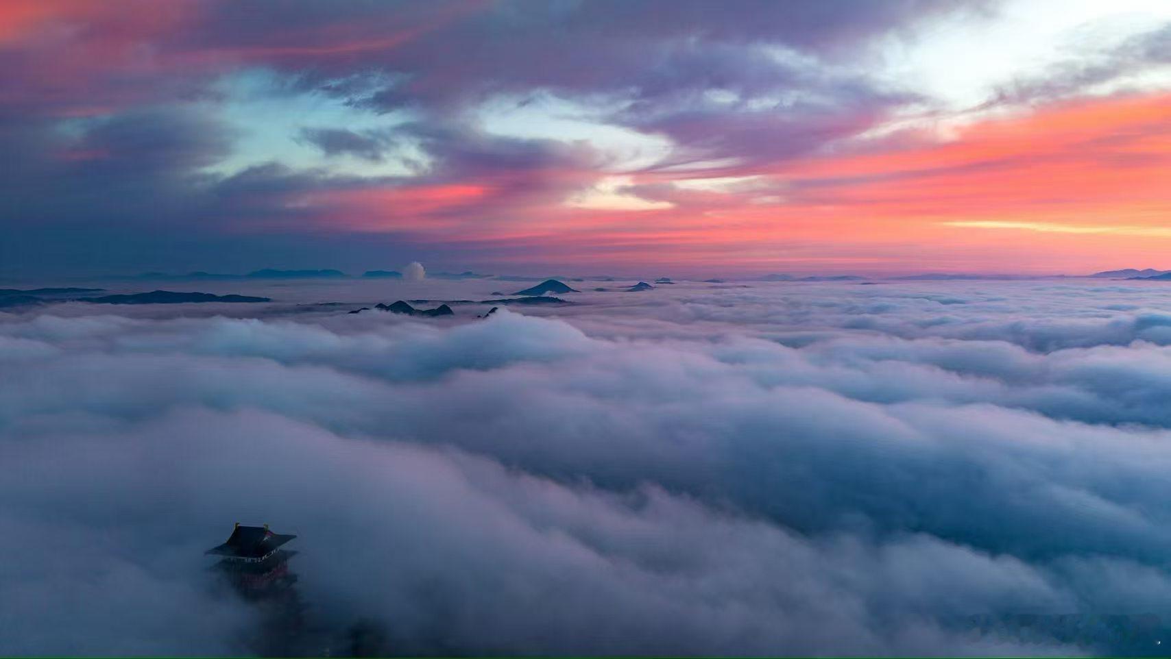 十年AI投资路，孤独的长期主义坚守者。正如但总说：投资的本质，是在别人恐惧时的清