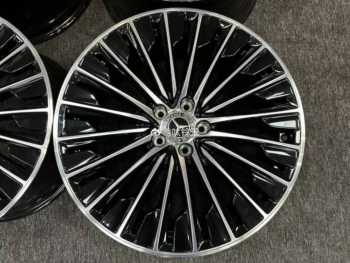 奔驰W214 E400 20寸 新款E级 原厂正品AMG轮毂 装 奔驰E级 S级