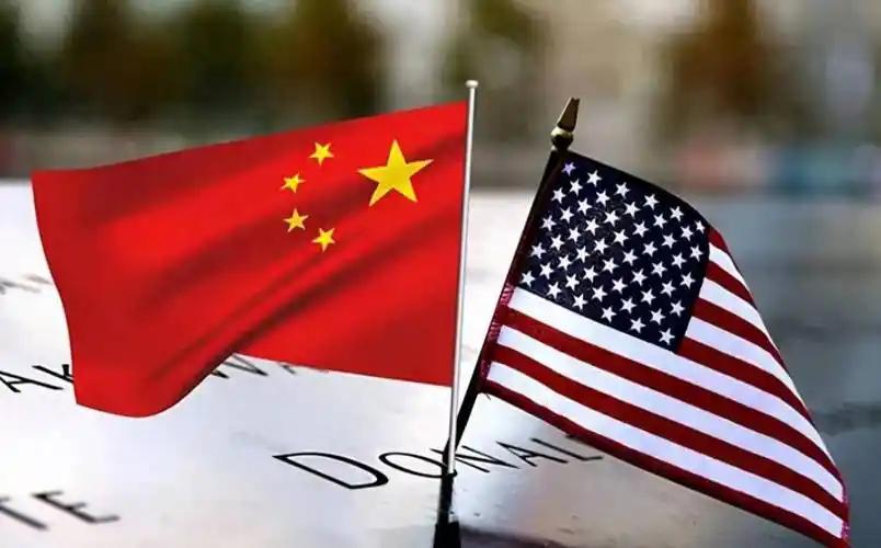 公知天天吹美国技术牛，结果加州挖个稀土矿，环评跑了三年还没动土。美国卡中国芯片叫