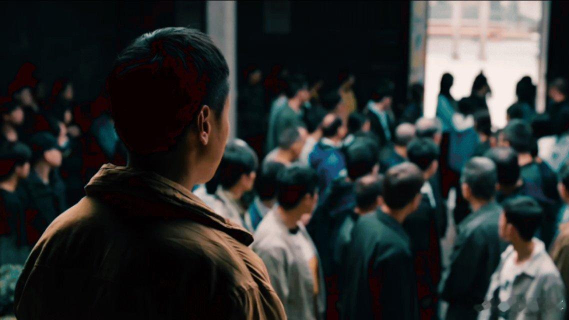 这还是我认识的王传君吗 他不是靠夸张的表演撑戏，而是用细微的表情变化和眼神，把人