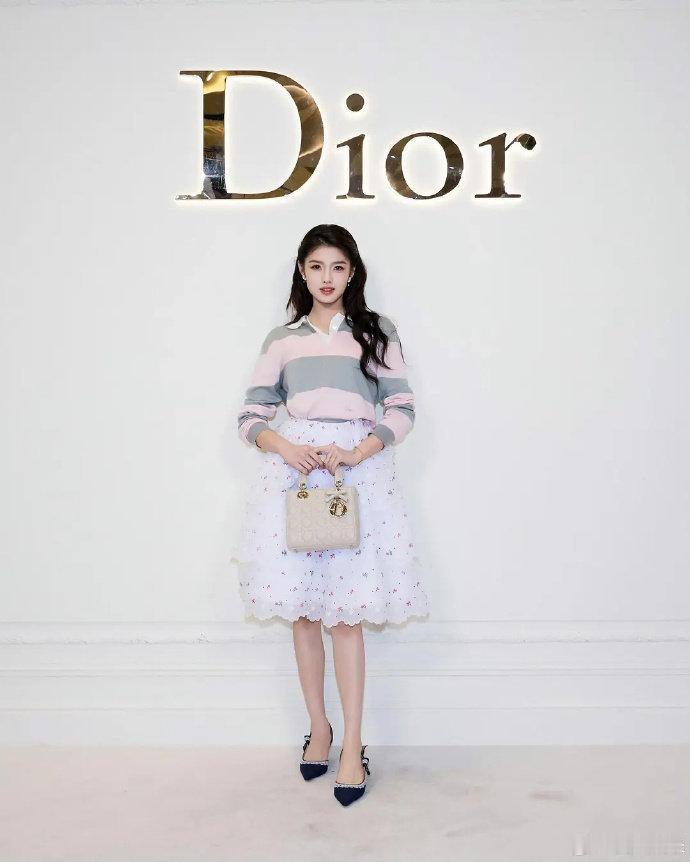 Dior同款 迪丽热巴 周也 艾米 
