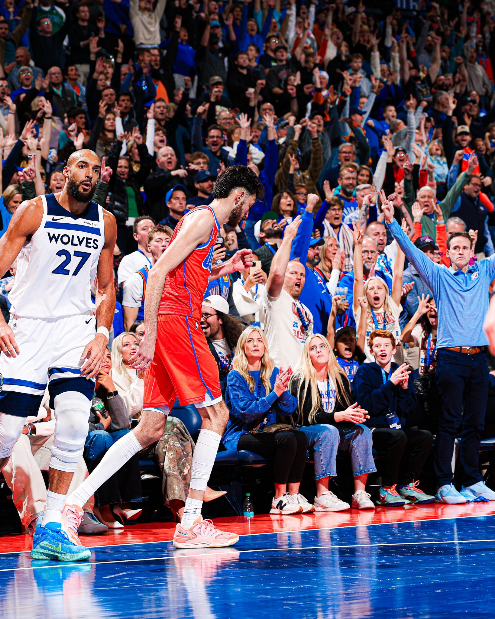 晚安大伙，晚安雷霆雷霆10连胜亚历山大强的离谱雷霆