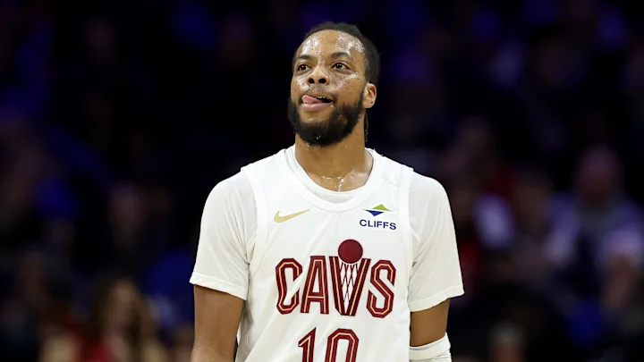 【截止日前第一枪】交易内容骑士得到施罗德、埃利斯国王得到亨特公牛得到萨里奇（裁掉