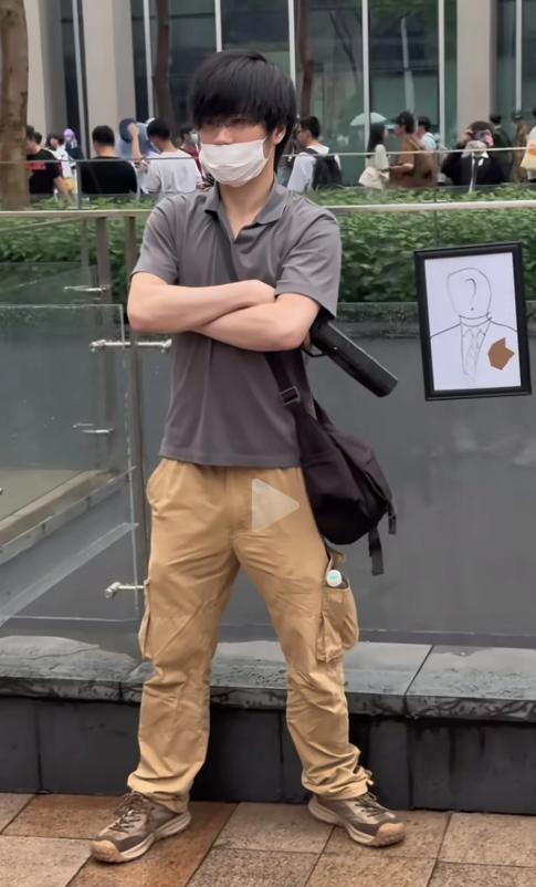 一直被模仿，从未被超越，山上彻也一枪通知你我来了，一枪通知你该走了。
安倍晋三遇