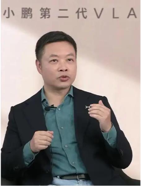 小鹏汽车何小鹏，L2直接到L4是最安全的路径。听到何小鹏这个论点的时候，我当时就