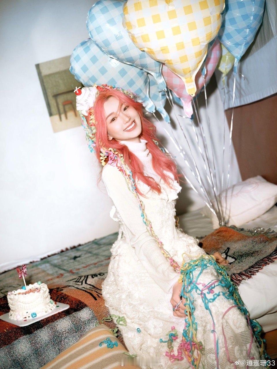 毛晓彤 女团门面级别 毛晓彤心心念念的染发愿望达成！这组造型女团味儿太正了，两组