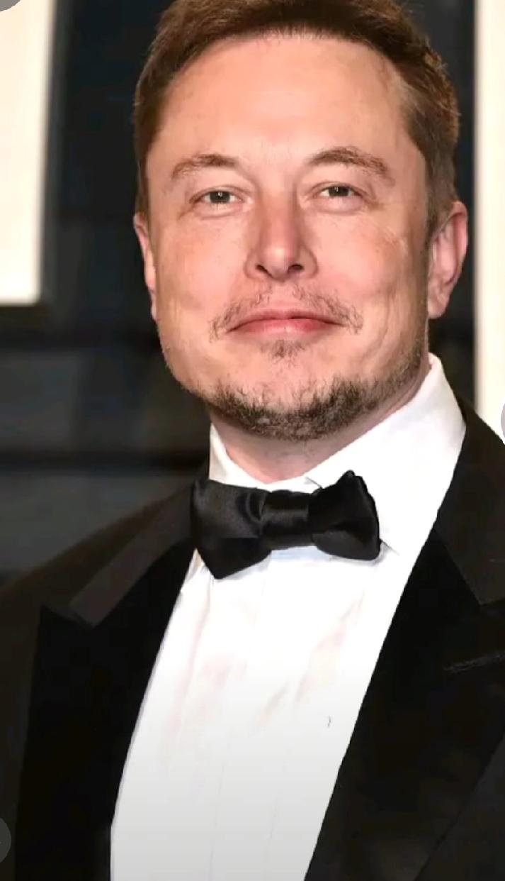 震惊!马斯克索要1万亿美元薪酬,
否则离职,股东11月6日投票
马斯克再次放出狠