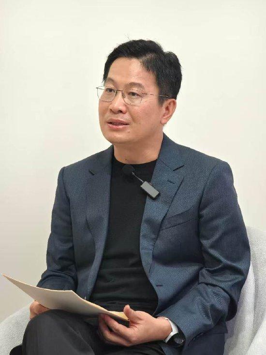 小米卢伟冰谈内存涨价：不能简单把成本转移，一定要把产品做得更好
 凤凰网科技讯 
