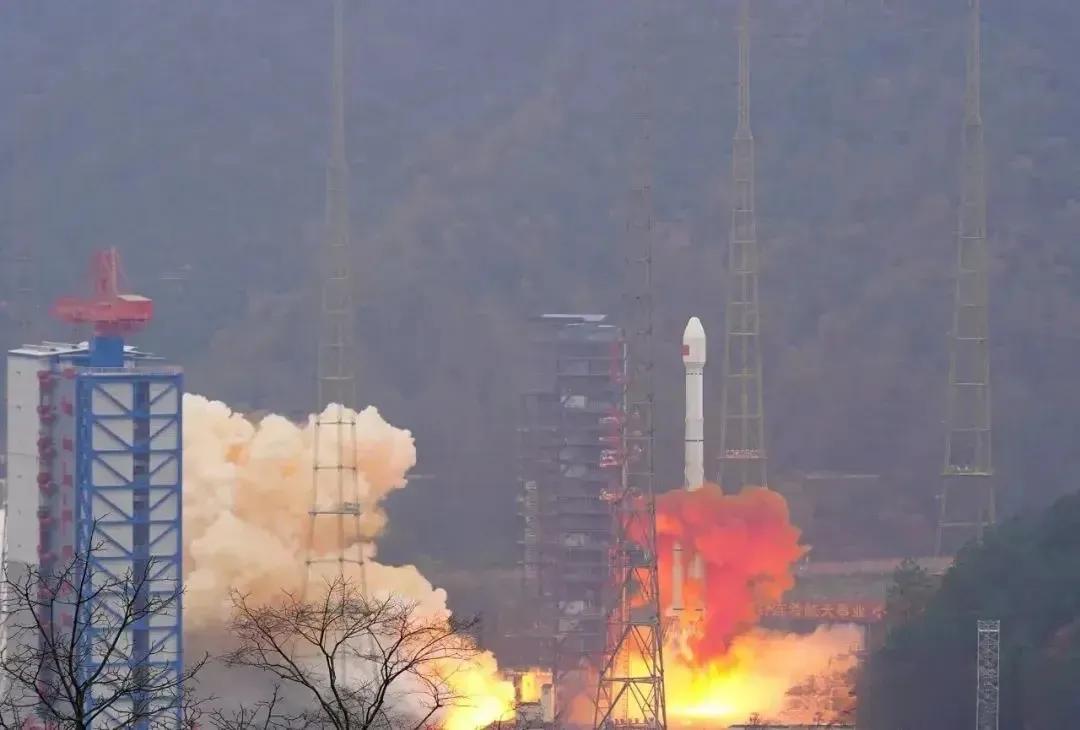 我们的北斗家族再添两丁！今天12月26日11时26分，“长征三号乙”一箭双星发射