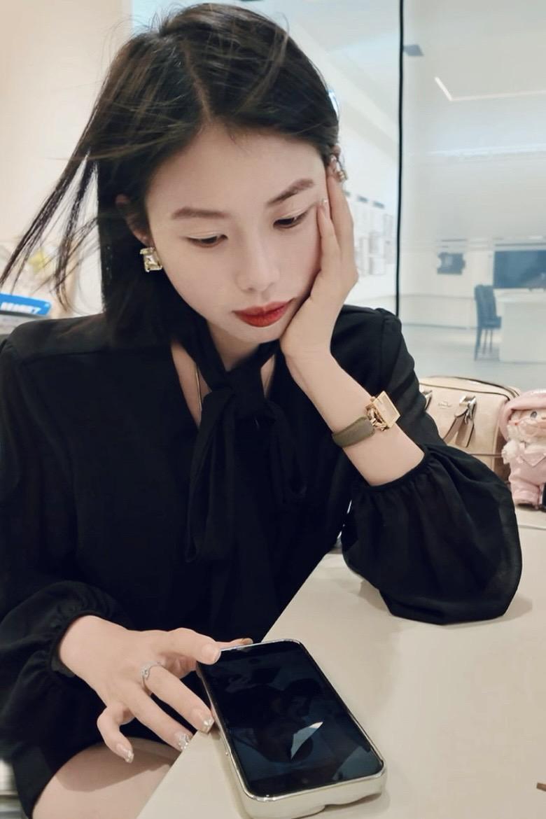 只今只道只今句，梅子熟时栀子香