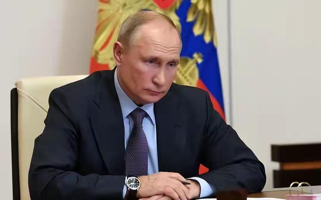 由俄罗斯、美国、乌克兰三国代表组成的安全问题工作组首次会议计划23日在阿联酋首都