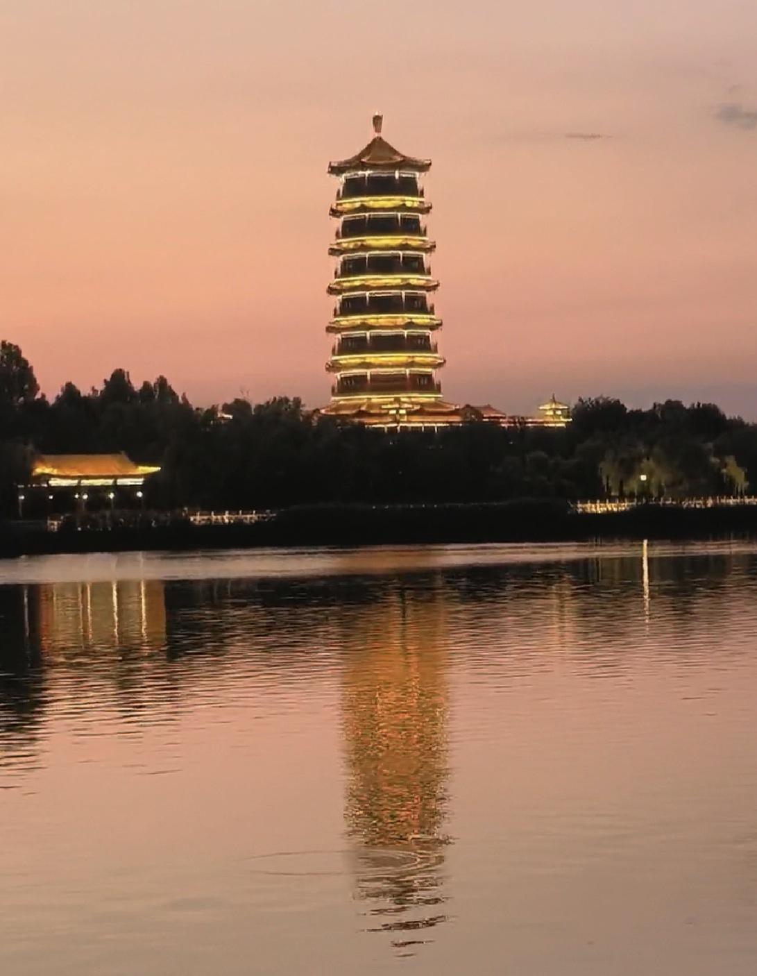 金日淄博，美不胜收（27）
这是淄博的什么塔？