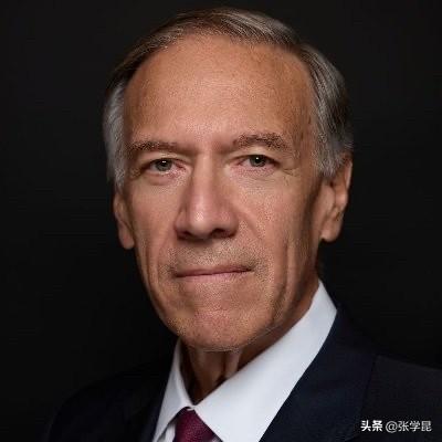 美国前国务卿蓬佩奥今天发文说：“最终选择直面伊朗构成的威胁，这一决定早就该做出了
