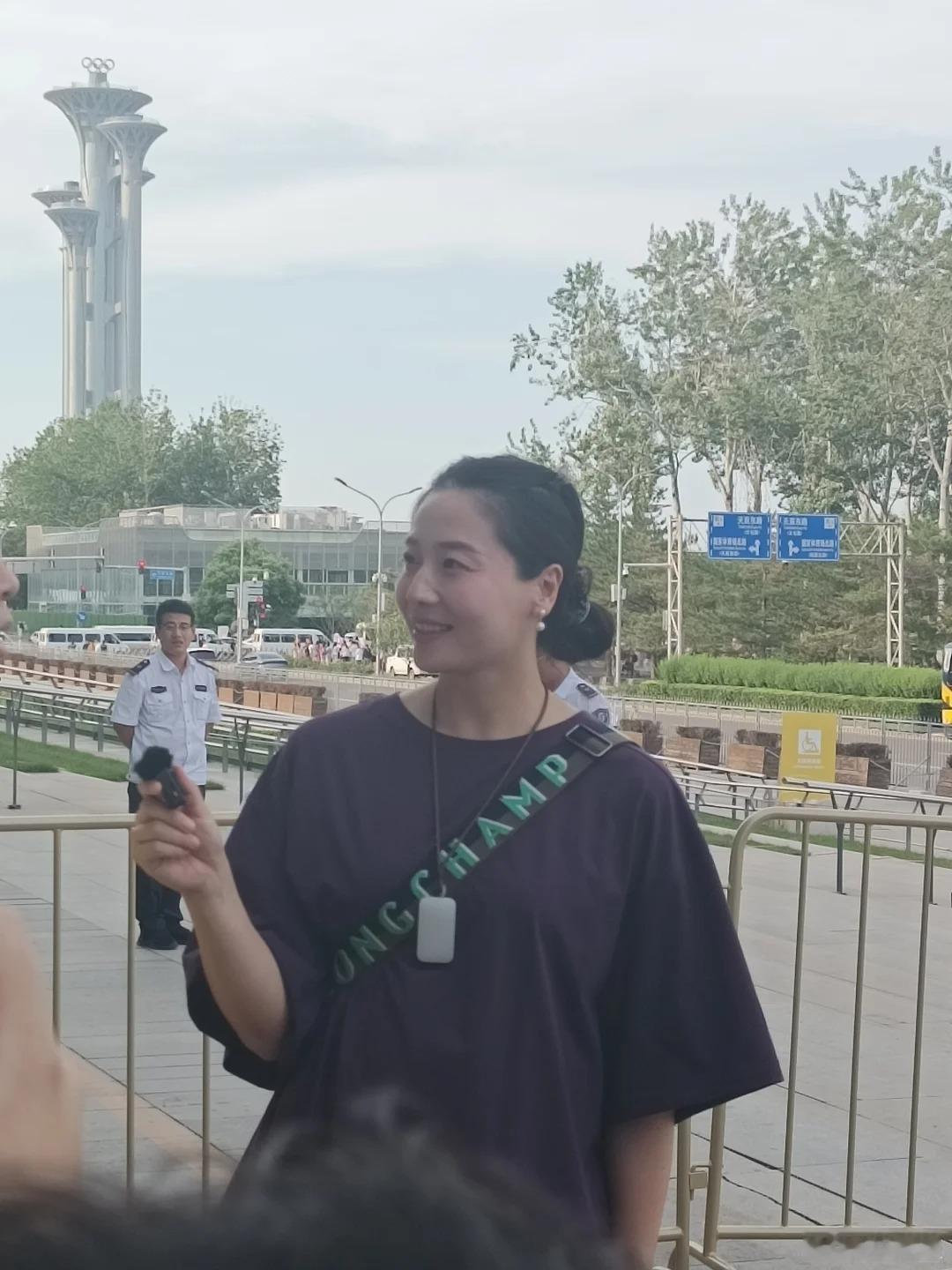 中国女排中国女排vs法国女排看看今天谁在现场？2025世界女排联赛 ​​​