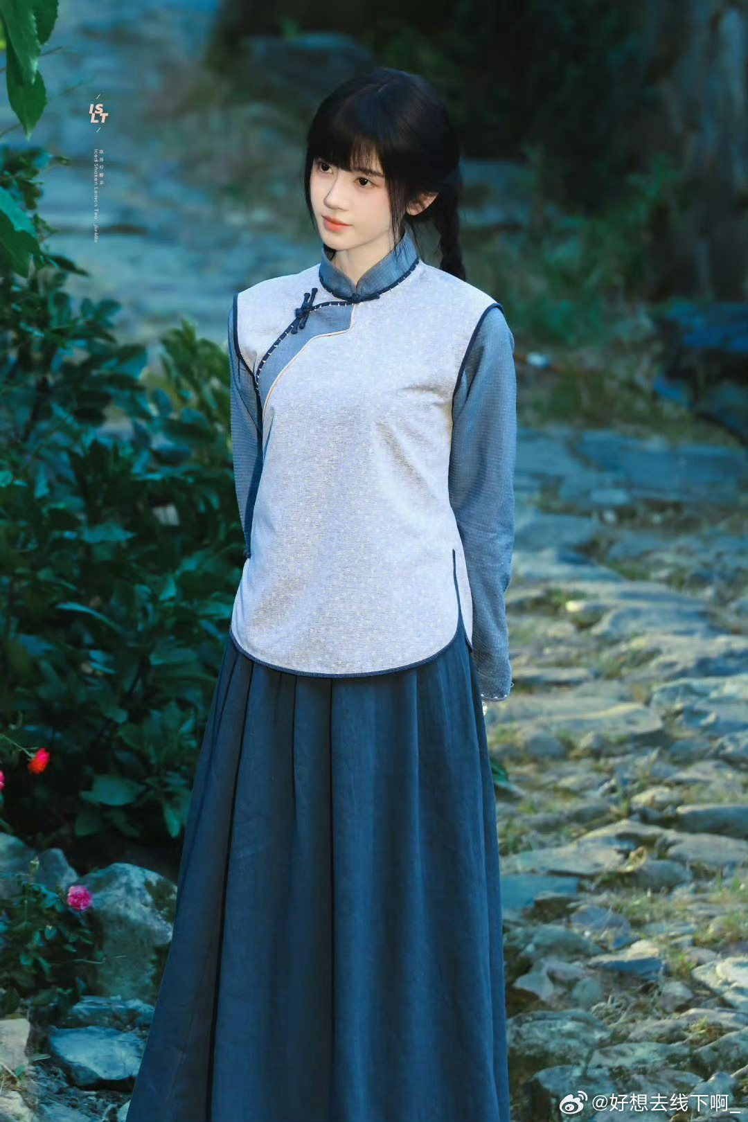 鞠婧祎万花世界寂静山村母女线副本你是说这么美萌的小女孩屠村吗 哇塞 