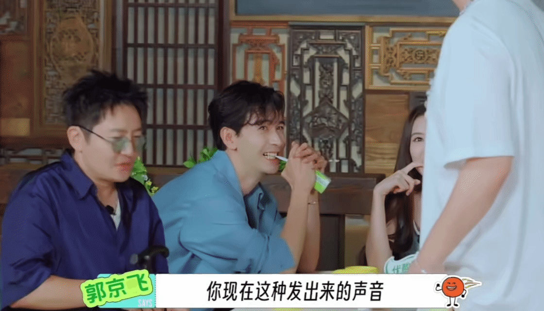 我宝宝在角落可爱的要鼠！！！ 