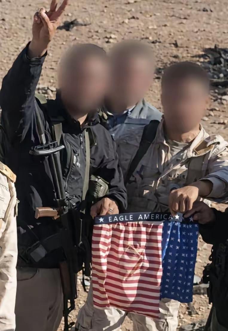 这也行！美军F-15E战机遗失品，“美国鹰”弹力平角裤，照片传到网上爆红，美国官