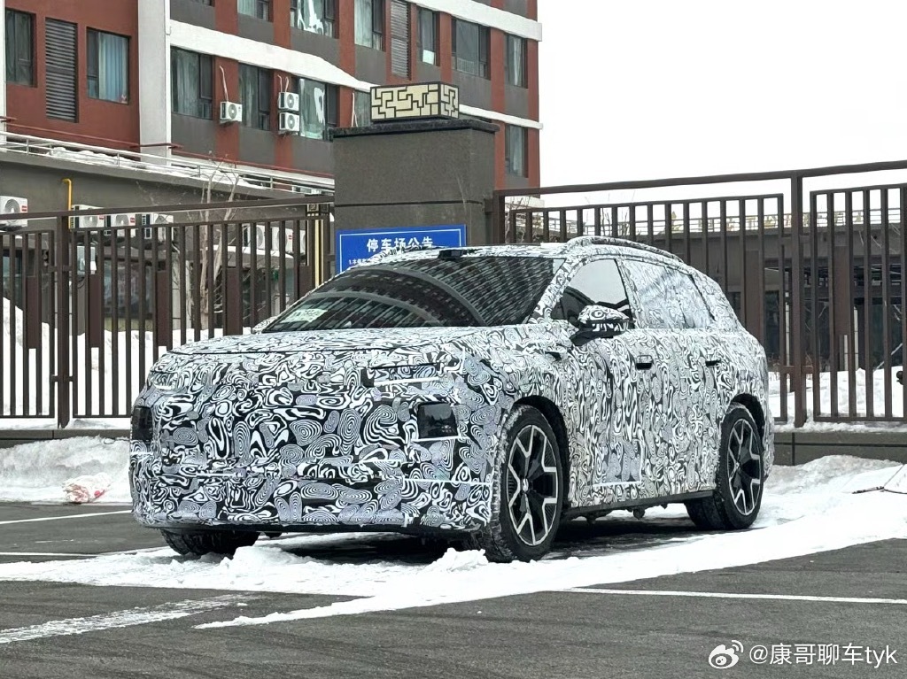 一汽大众全新纯电SUV谍照曝光一汽大众在纯电领域也开始逐步发力了大v聊车