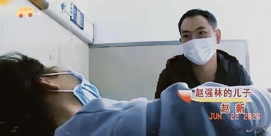 离婚后得知前妻偷偷生了孩子，登门才知她白血病危重，男子：钱我来扛
两年前，两人常