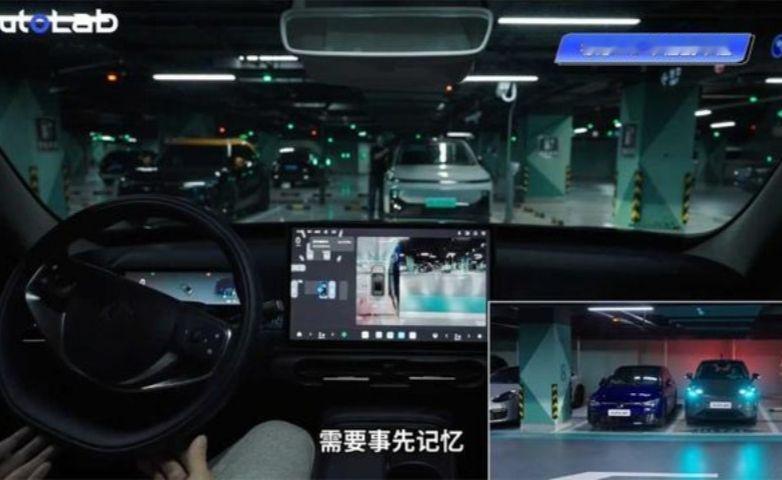 零跑A10 车位到车位上海首测！看真实表现能力到底有多强