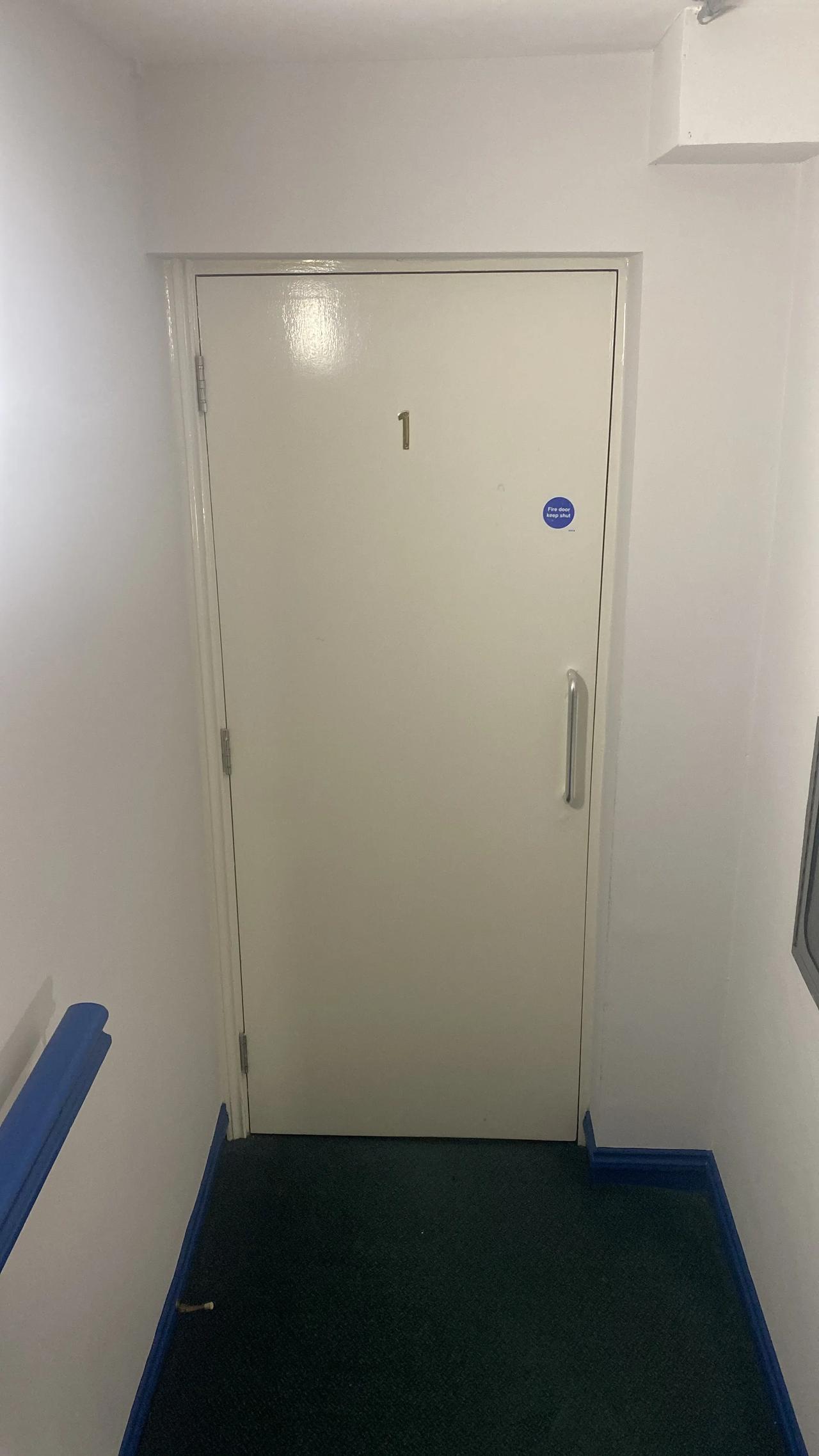 爱尔兰租了个房，隐私保护感觉不行！